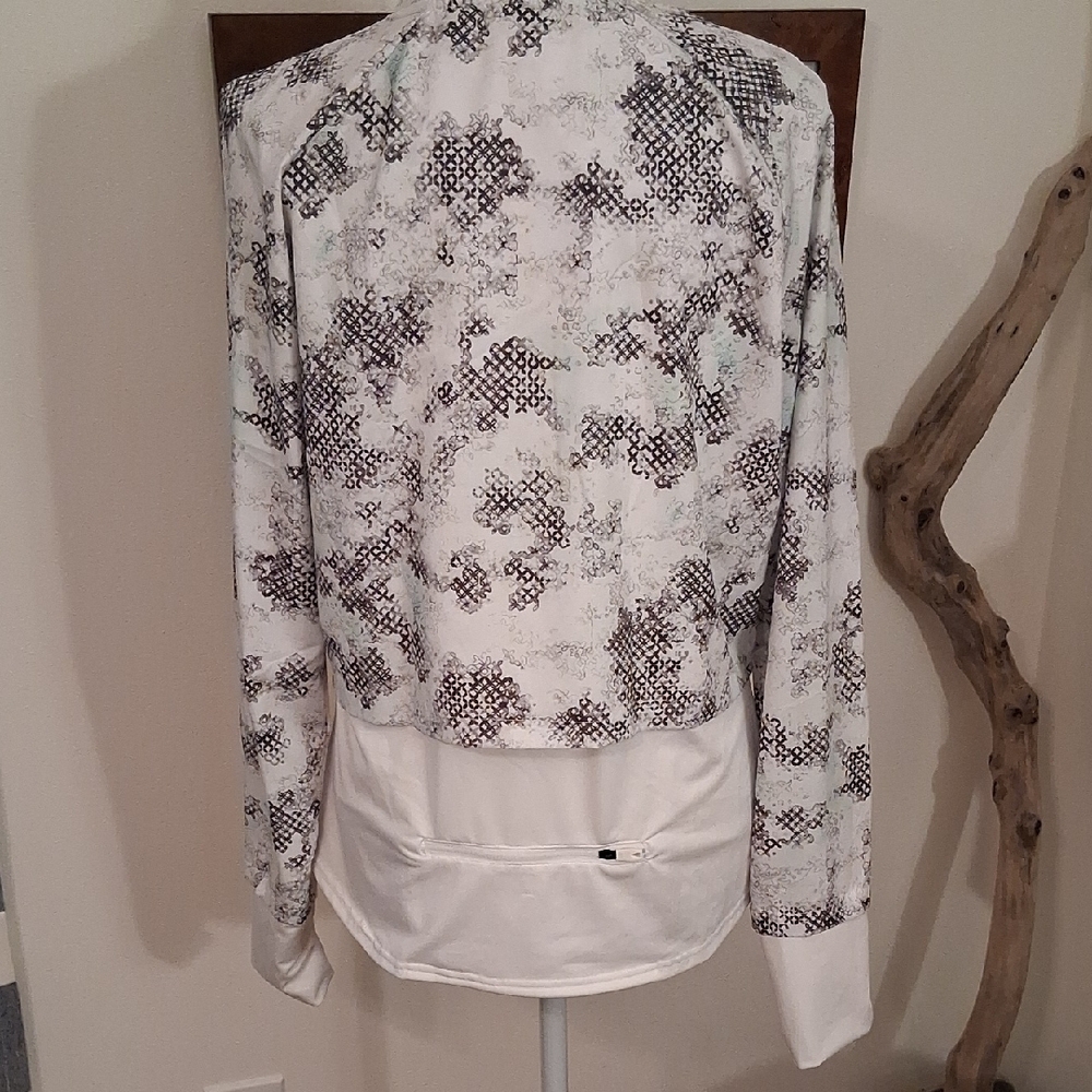 Spyder Active White And Black Jacket - image 4